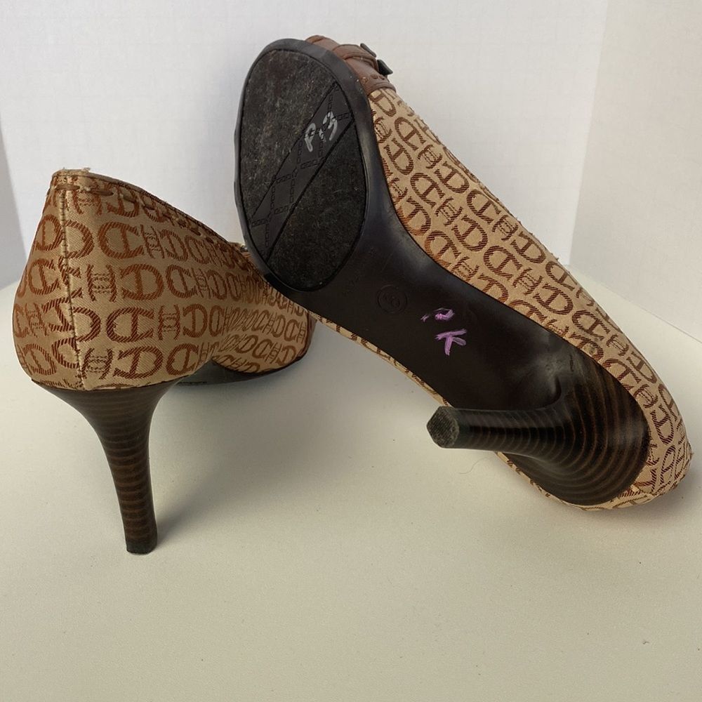 Etienne Aigner Logo Peep Toe Heels - Picture 7 of 7